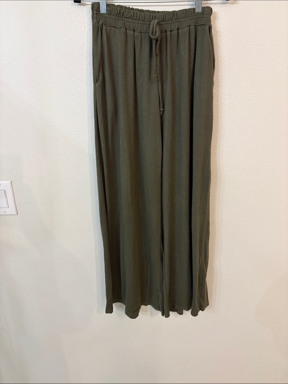 Made In Italy Olive Green Wide Leg Knit Pants Wool Angora Blend Smocked M/L
